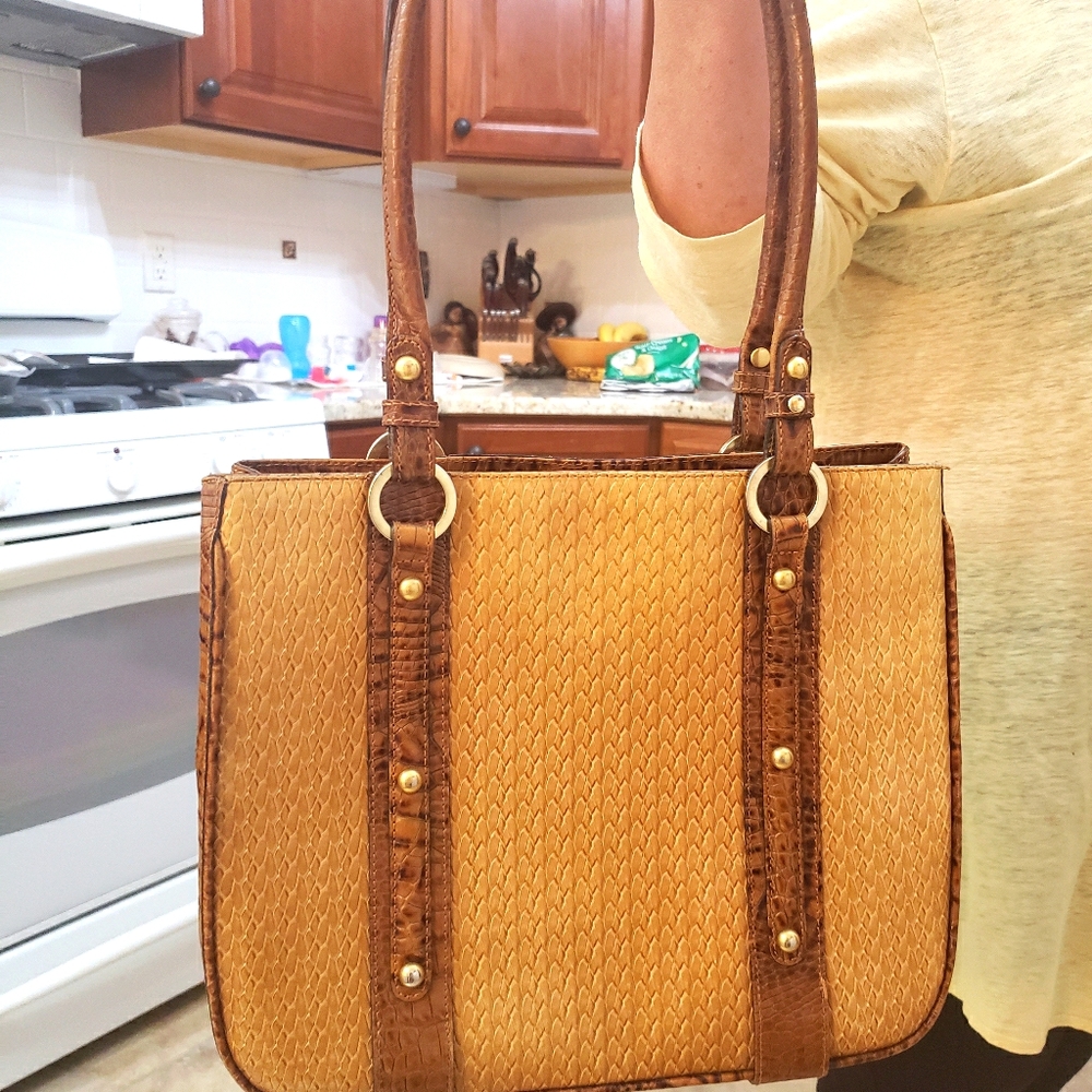 EUC vintage Brahmin bag